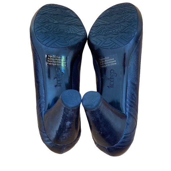 Clarks Indigo navy heel / pumps, size 8 1/2 - Picture 8 of 13